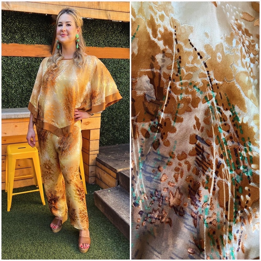 100% Silk Caftan Top & Pants, Volup Vintage Matching Set